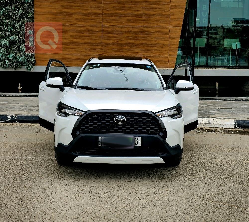 تۆیۆتا کۆرۆلا کرۆس